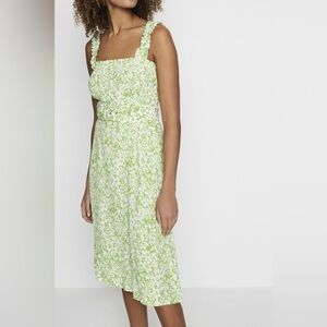 Faithfull the Brand Dress Women’s XS Green White Floral Print Mae Midi Dress